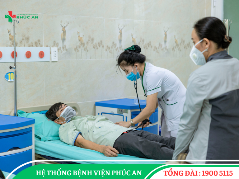 ‘Điều dưỡng có vai trò đặc biệt quan trọng trong hệ thống y tế cơ sở’